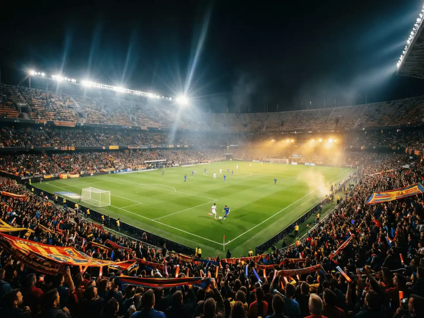 Partido nocturno en Mestalla con los focos encendidos